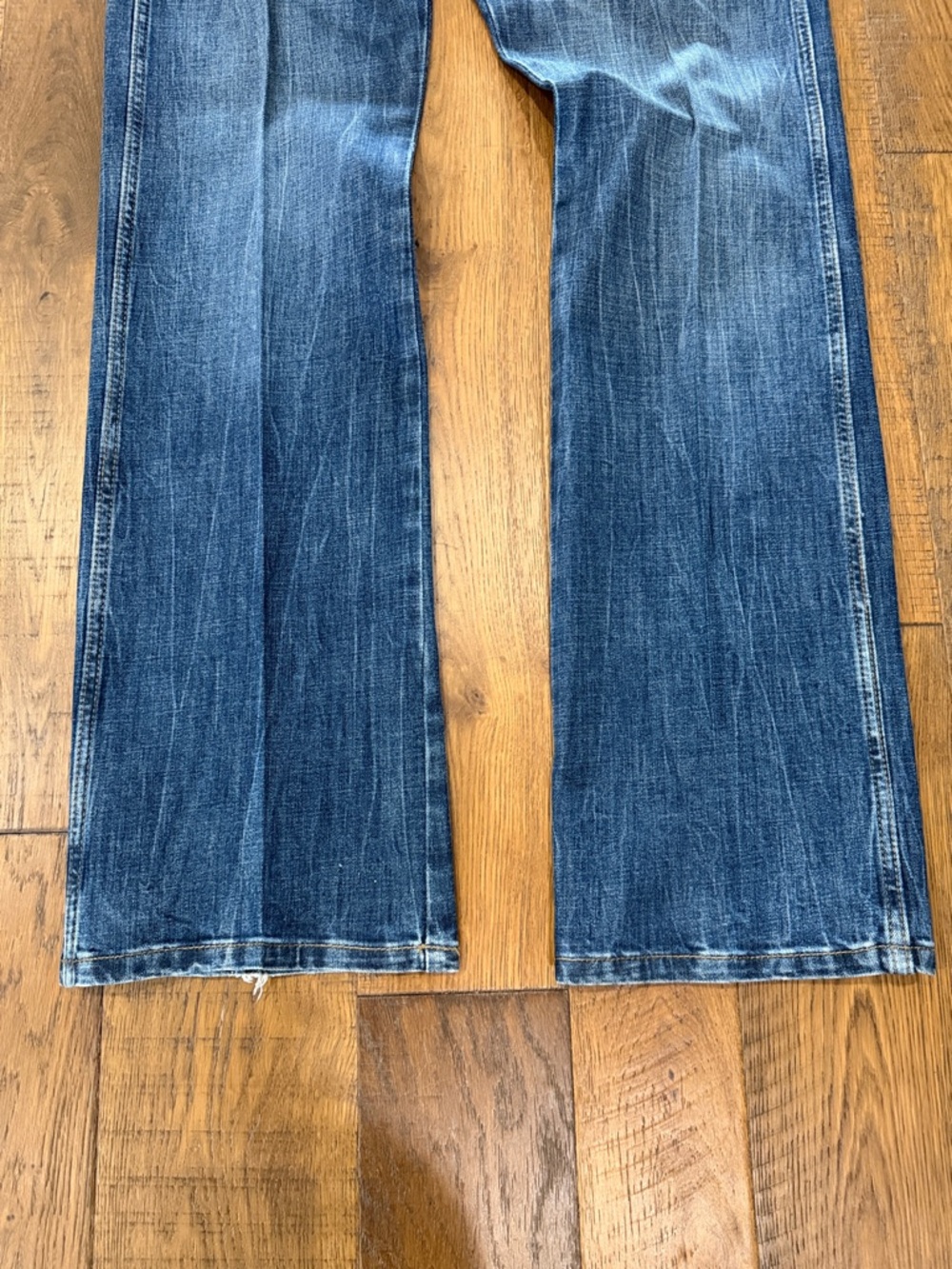 Wrangler Men's Slim Bootcut Jeans in Denim Blue - Picture 5 of 8